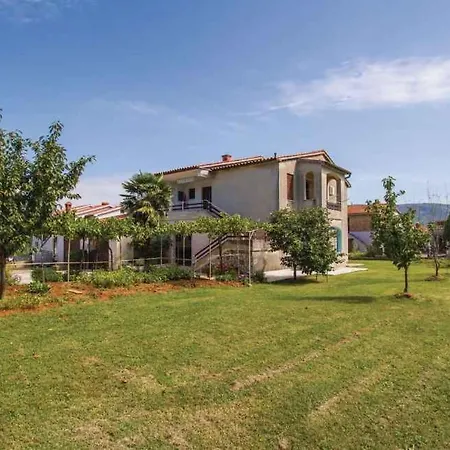 Apartamento In 30369 Kršan